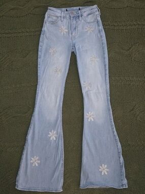 Hollister Flare Jeans Floral Embroidered Daisy High Rise Boho Y2k